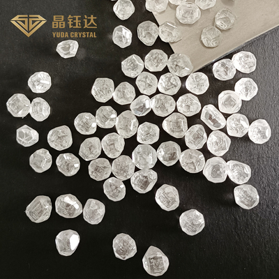 5.0carat DEF ПРОТИВ полностью белой неграненого алмаза HPHT выросли лабораторией, который для свободного диаманта